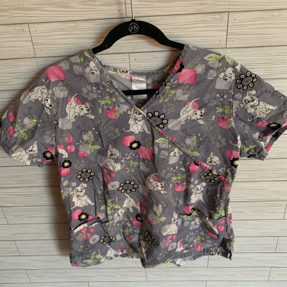 Disney Gray Floral & 101 Dalmatians Print Scrub Top